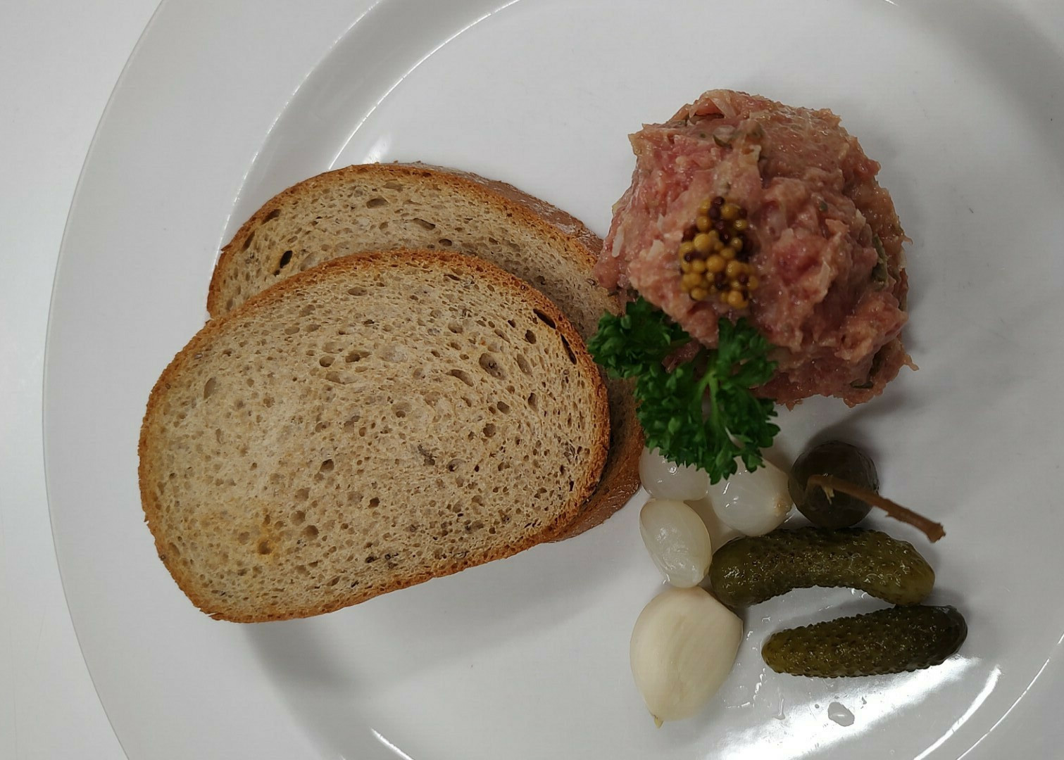 p�edkrm: Hov�z� tatar��ek